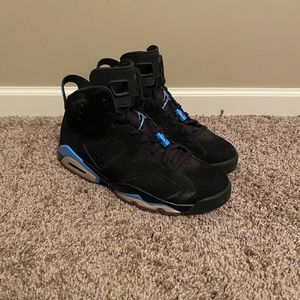 Jordan 6 UNC